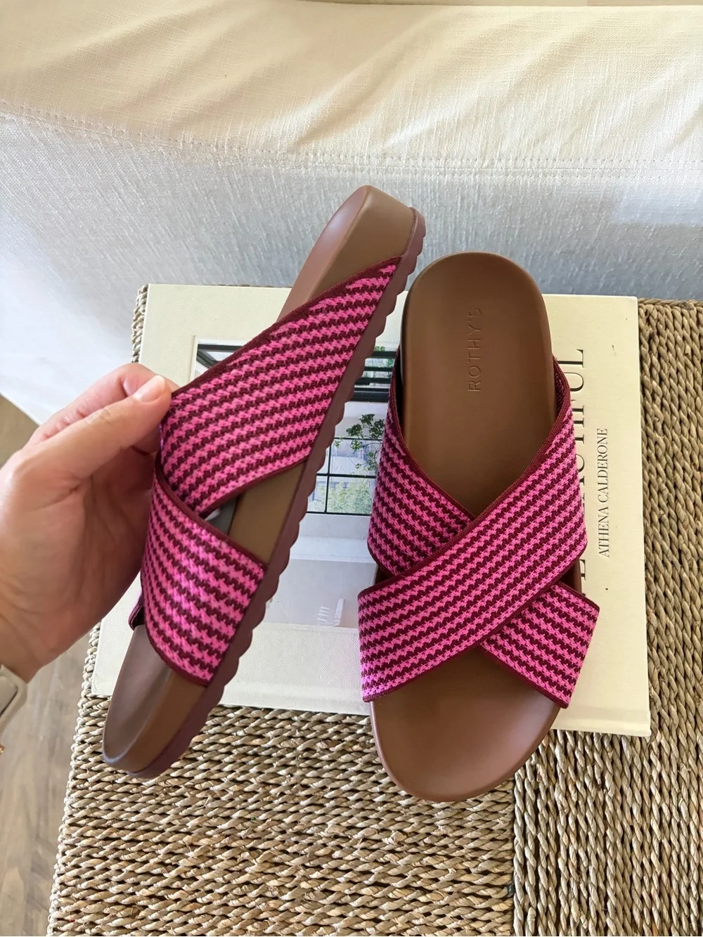 Rothys weekend slide